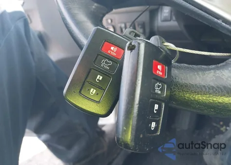 2015 Toyota Rav4 Limited из США, поврежденный, VIN 2T3DFREV5FW394639